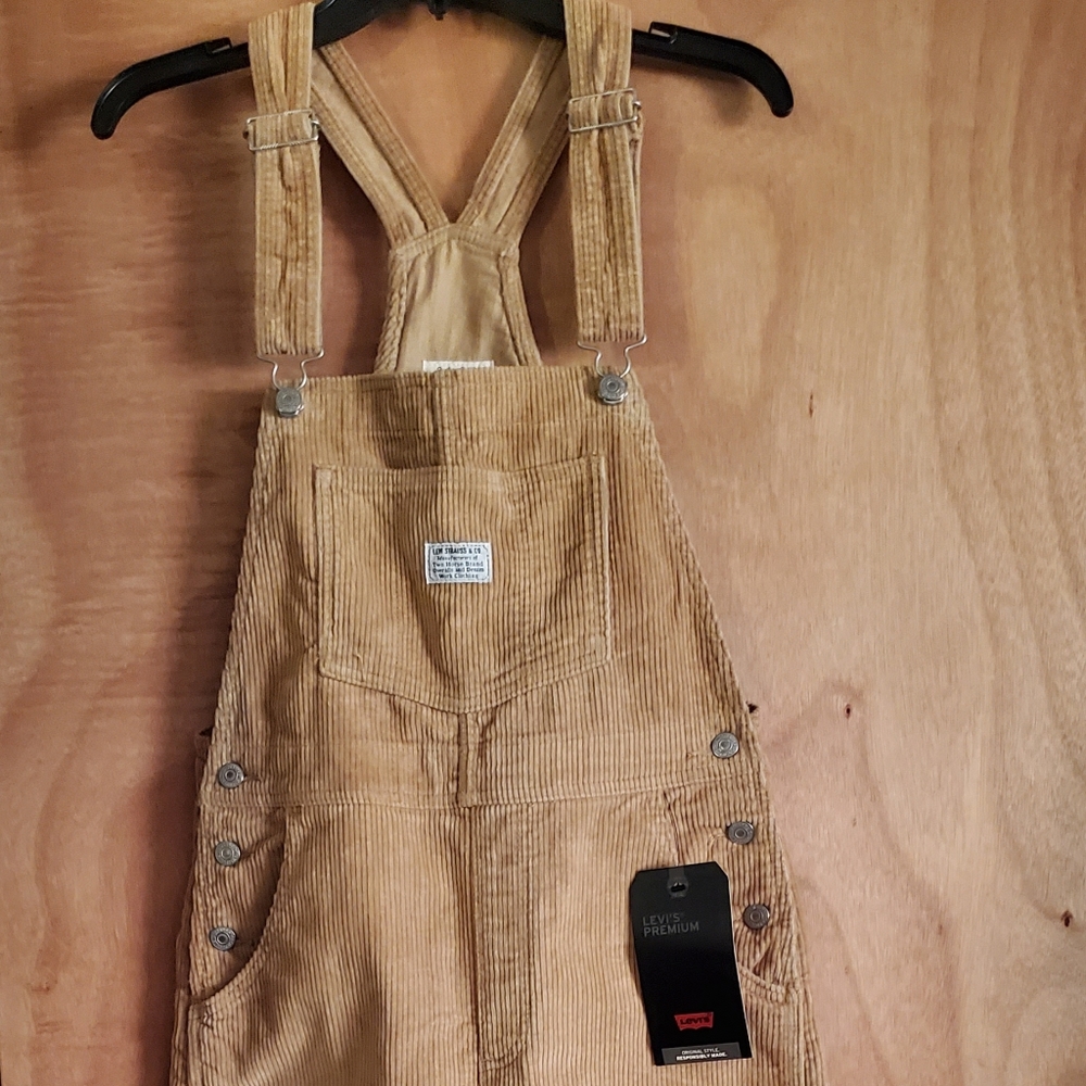 NWT Levi's Premium Vintage Corduroy Overalls Small